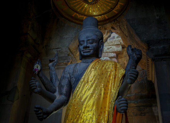 Angkor Wat Sunrise Tour