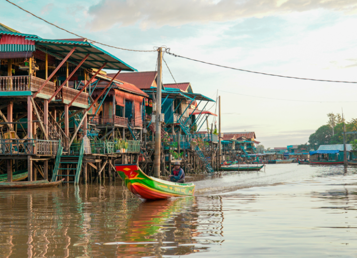 Private Day Trip to Kampong Pluk Floating Village with sunset