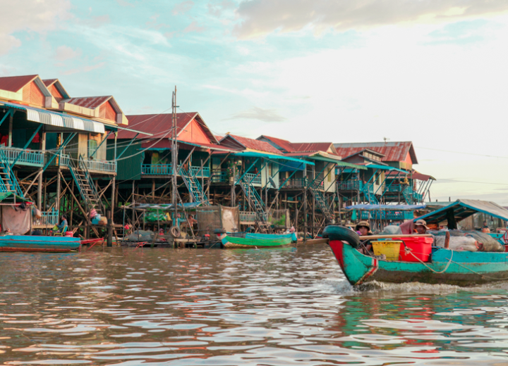 Private Day Trip to Kampong Pluk Floating Village with sunset