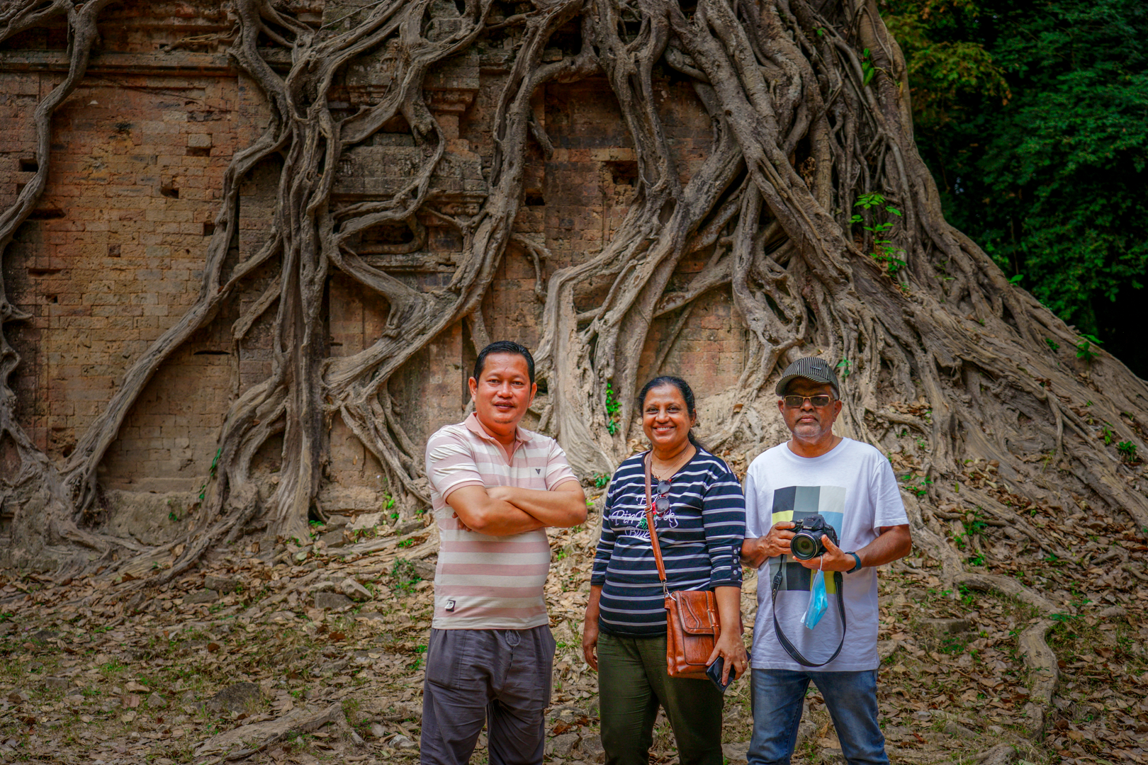 Private Day Trip Siem Reap to Sambo Preikuk Temple (the capital of the Chenla Empire)
